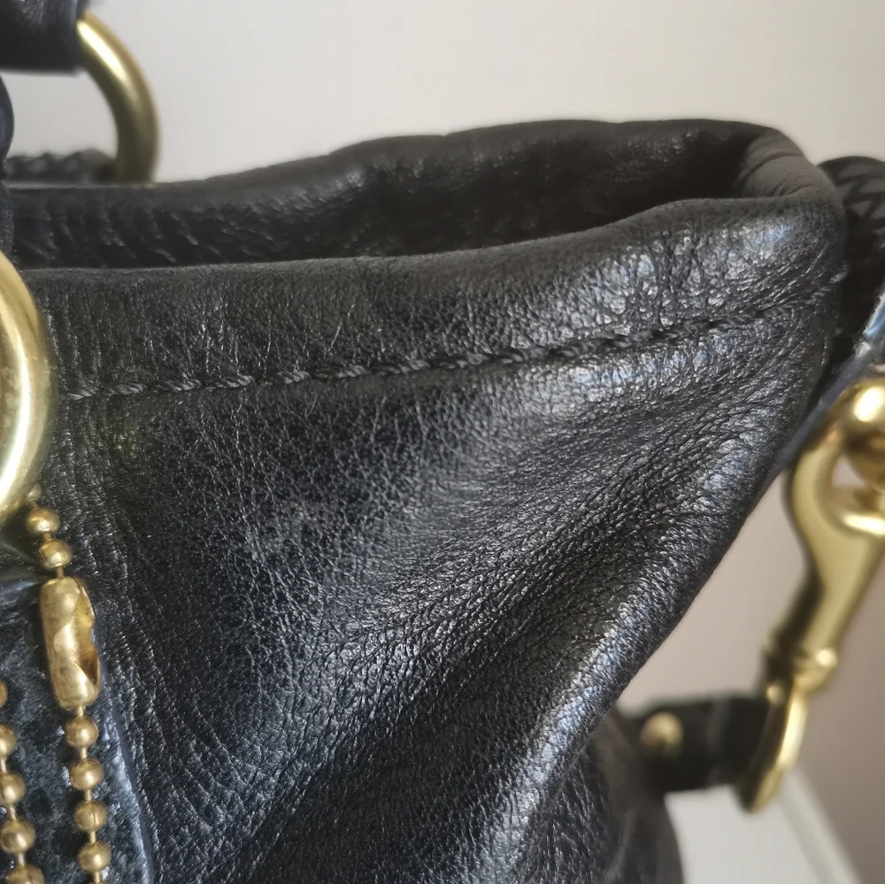 Coach Ashley Crossbody/ Handbag